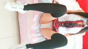 [2V+24P/81MB][橙香靜靜]-紅色學生裙