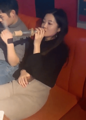 貴州畢節氣質美女王y琪KTV團建後被同事帶到酒店[1V/180M]誇克